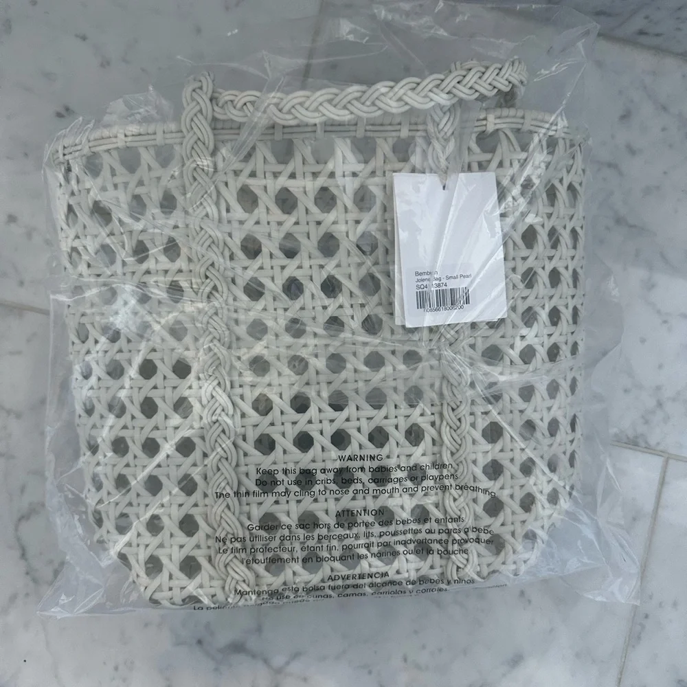 NWT Bembien small Jolene tote bag woven plastic purse white pearl - Picture 4 of 6